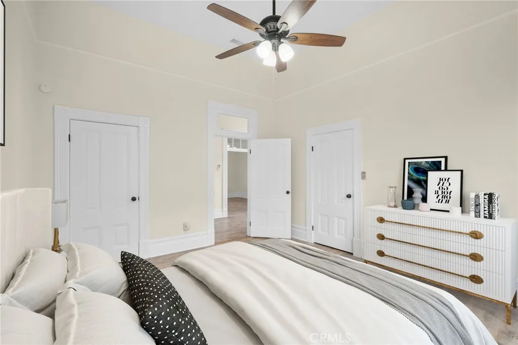 1598 W 36th Place, Los Angeles, California 90018 home-pic-20